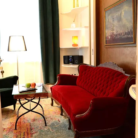 Lilis Kleines בית הארחה