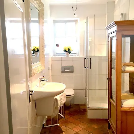 Lilis Kleines בית הארחה 3*